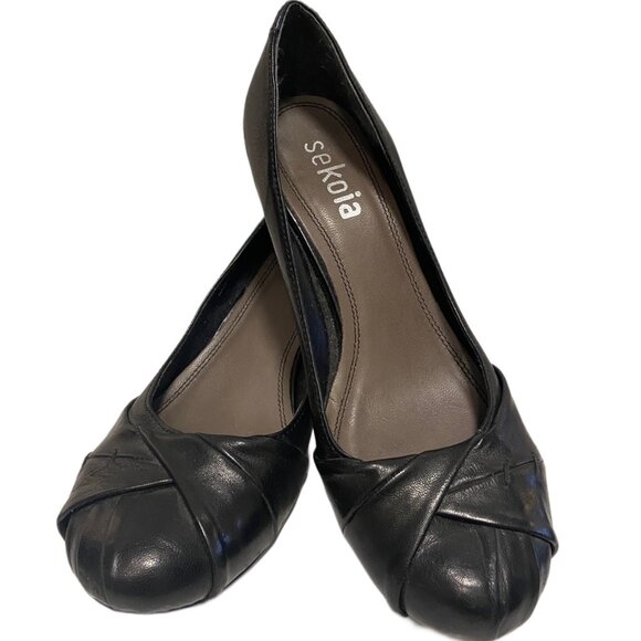 ALDO Sekoia Unique Black Real Leather 2 1/2" Wood Heel, size 37 - Picture 1 of 4